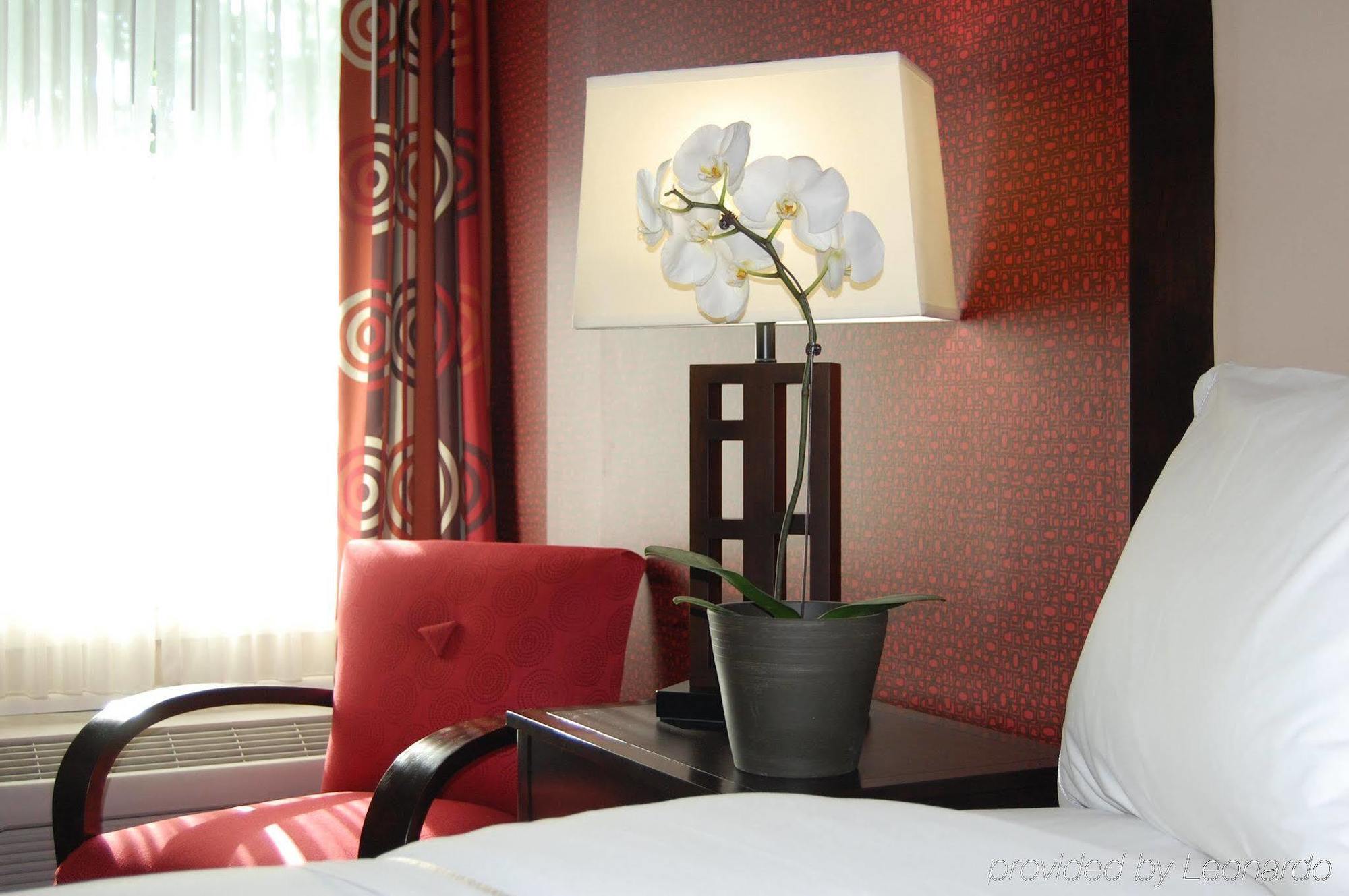 The Lloyd Stamford, Tapestry Collection By Hilton Hotel Екстериор снимка